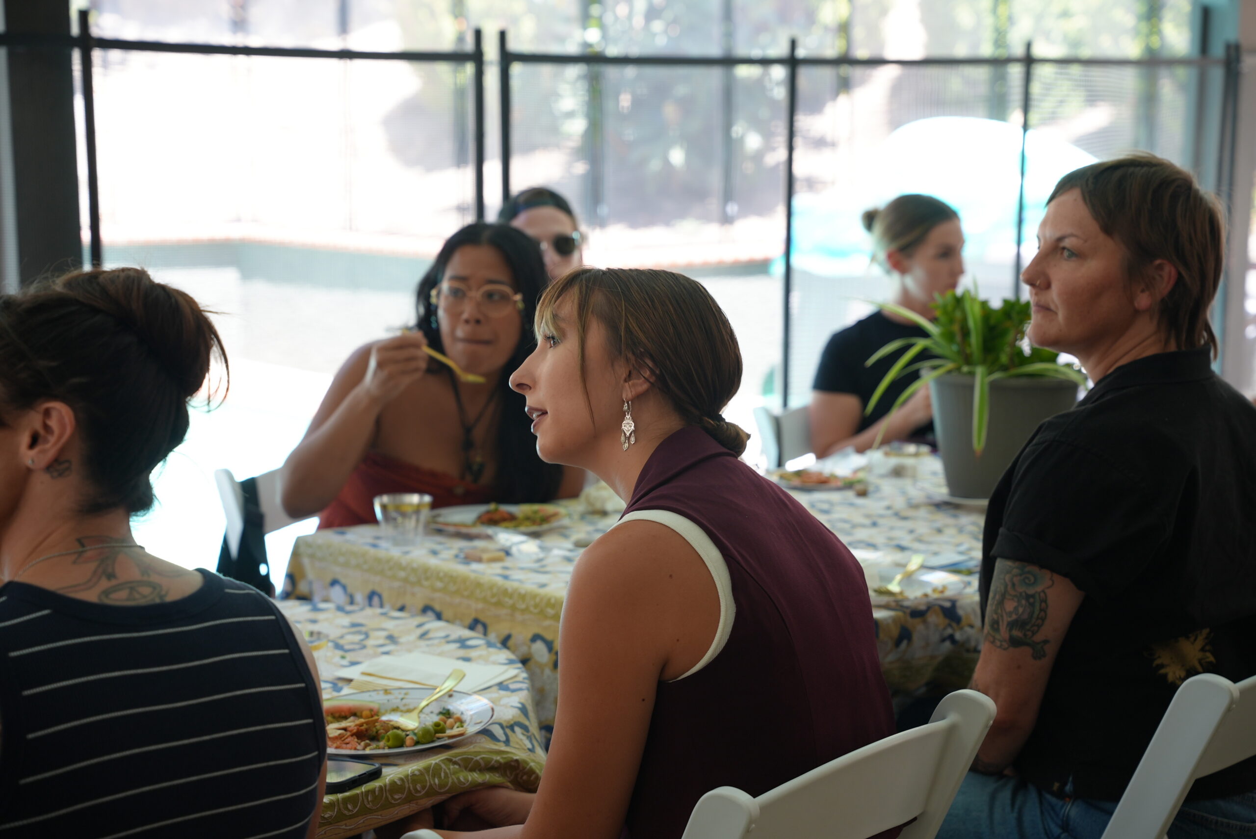 Lunch and Learn event community dining with chef-prepared whole-food anti-inflammatory meals at Highlands in Bloom residential treatment center Agoura Hills California PPO accepted