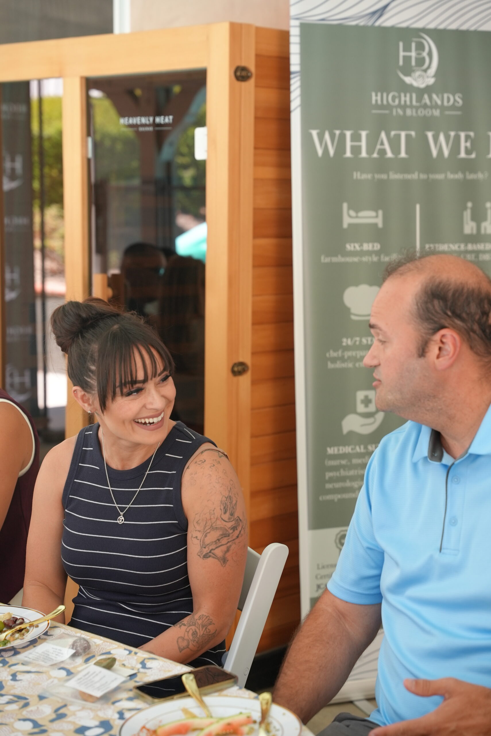 Community dining with chef-prepared whole-food anti-inflammatory meals at Highlands in Bloom residential treatment center Agoura Hills California PPO accepted